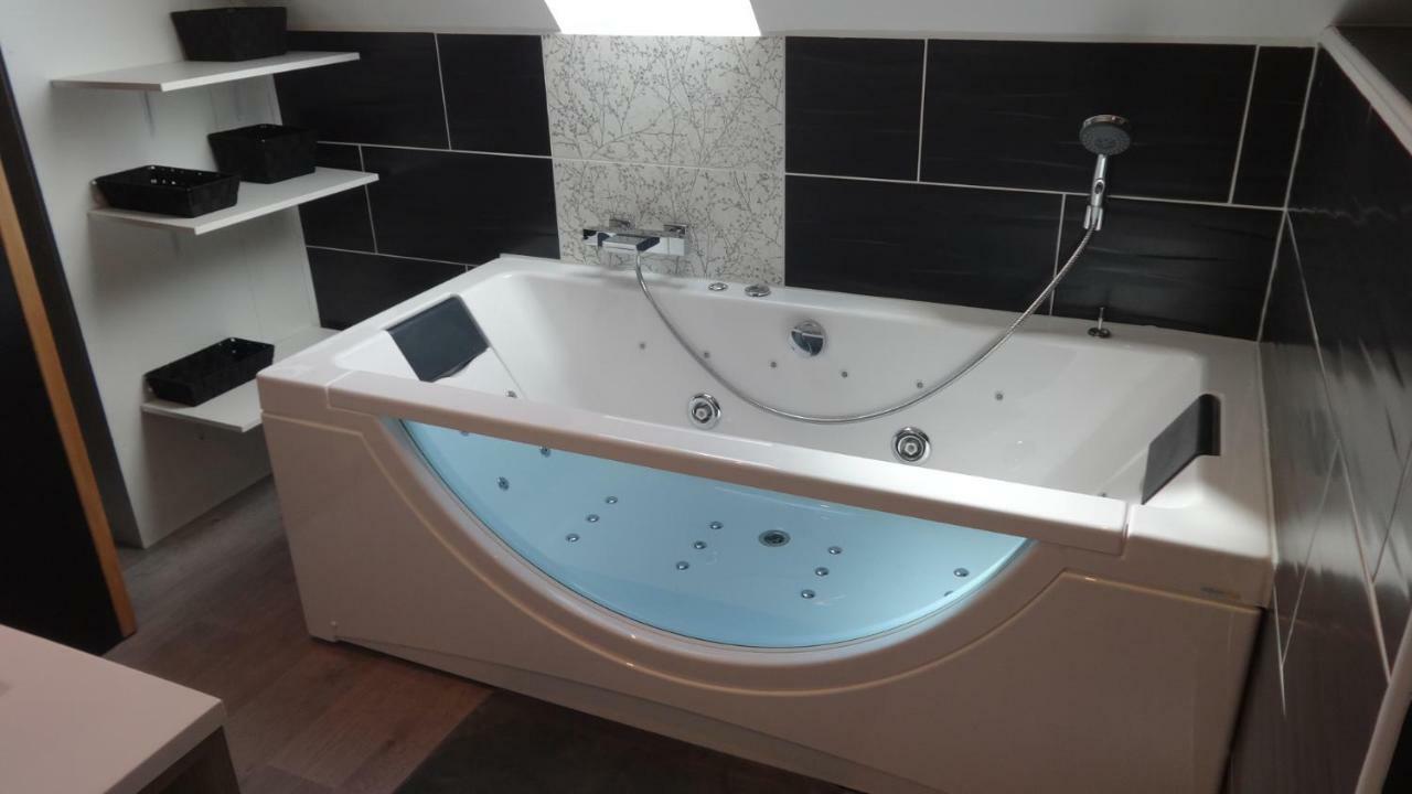 Gite Cantauvergne Villa Vebret Exteriör bild